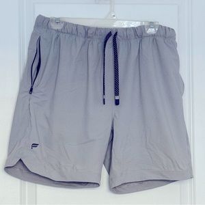 Fabletics The One Short in Gray